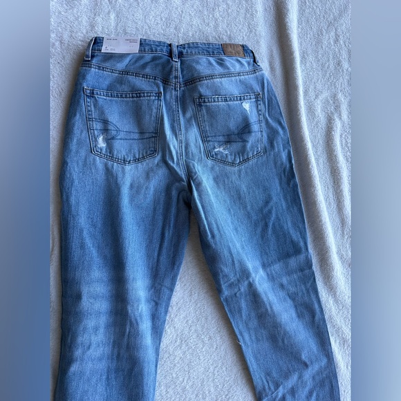 American Eagle Mom Jeans NWT - Picture 4 of 5